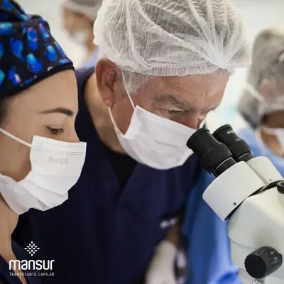 Equipe Médica Mansur Dermatologia