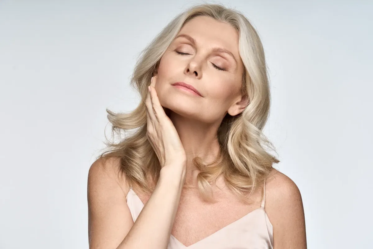 Rejuvenescimento a Laser — Dermatologia Estética na Clínica Mansur em Juiz de Fora