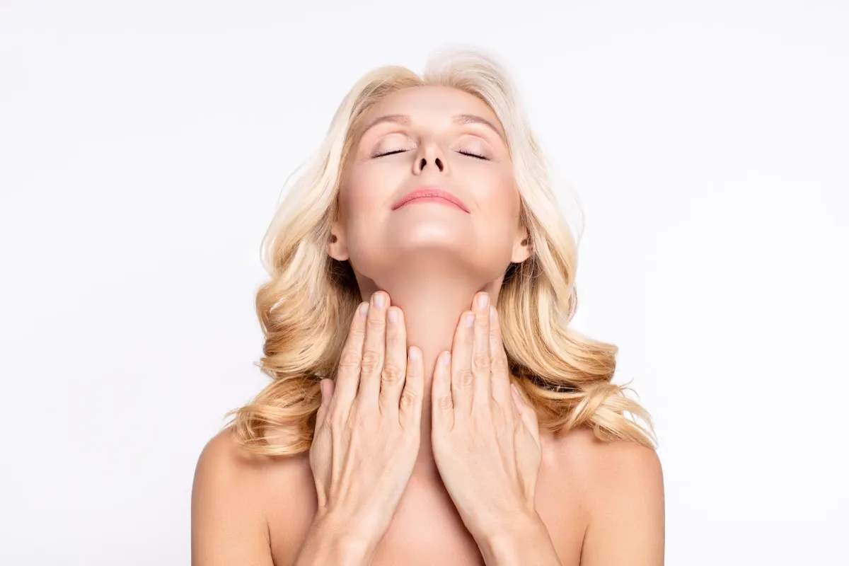 Rejuvenescimento de Pescoço e Colo — Dermatologia Estética na Clínica Mansur em Juiz de Fora